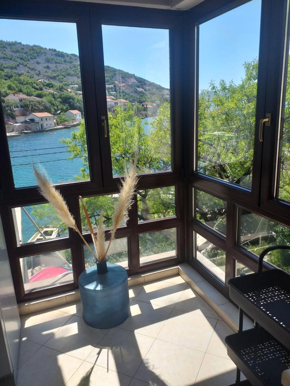 Apartmani Pulic Senj  Exteriér fotografie